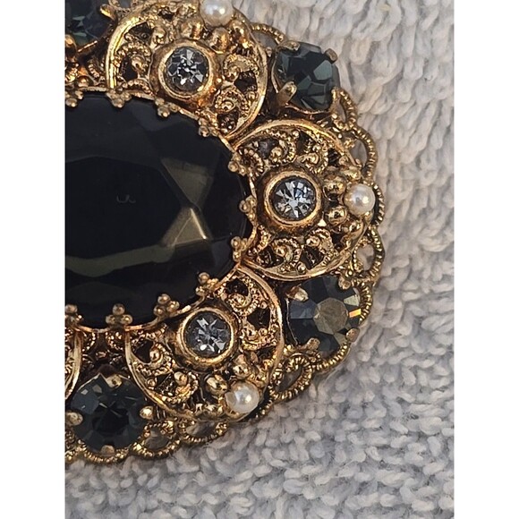 West Germany Hematite Glass Rhinestone and Pearls Gold Filigree Vintage Pendant - Picture 14 of 15